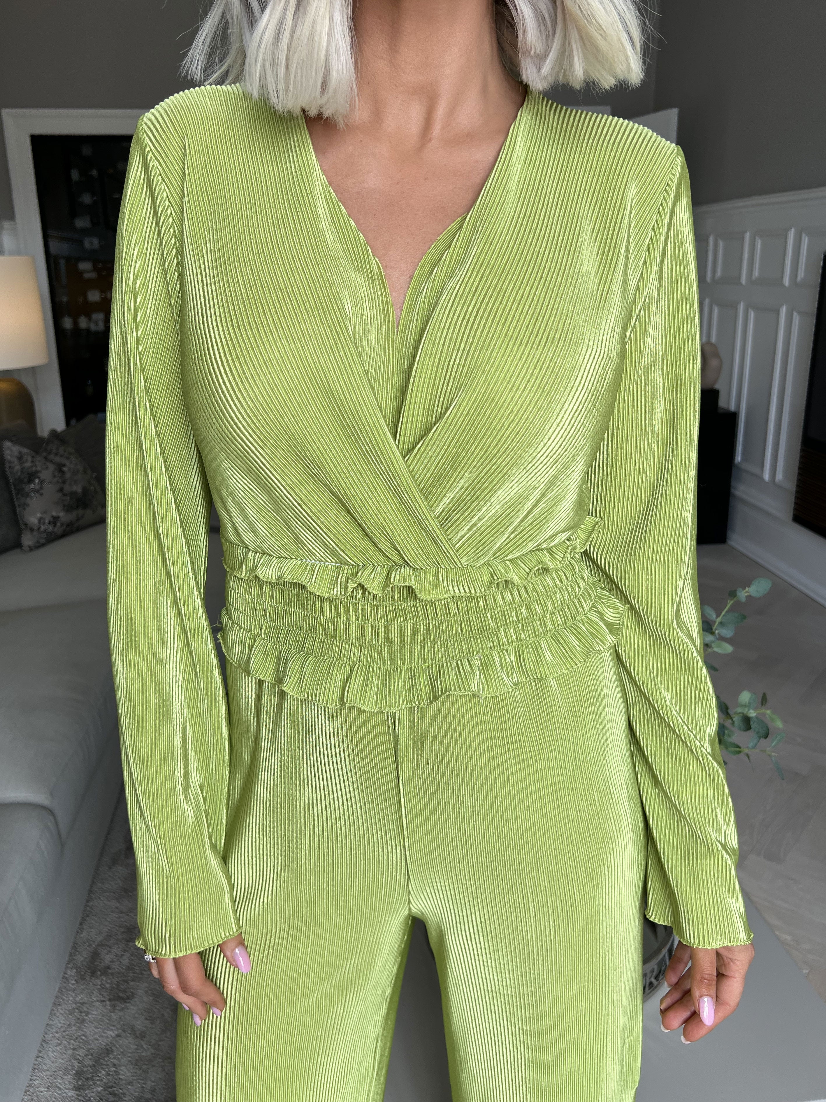 Capri - Plisseret buksedragt med elastik i taljen